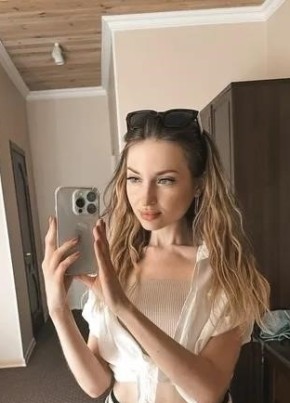 Лена из Hannover 24 года