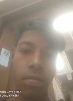 Ravi, 18, India, Manāsa