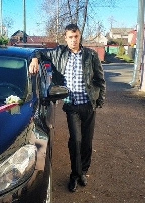 Артем, 36, Россия, Любытино