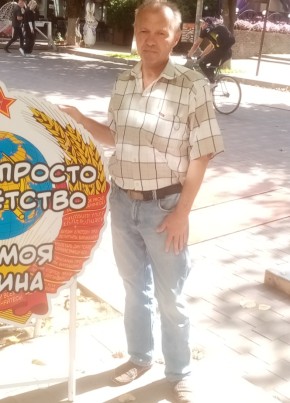 Олег, 60, Россия, Смоленск