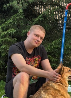 Никита из Волхова 22 года