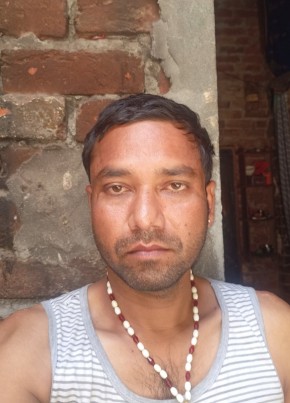 Raju, 29, India, Delhi