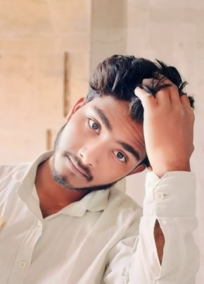 Aneesh, 18, India, Hyderabad