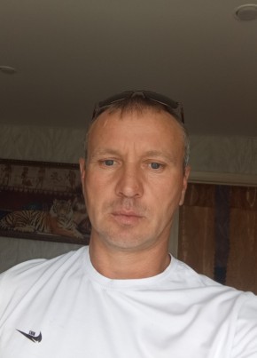 Евгений из Элисты 43 года