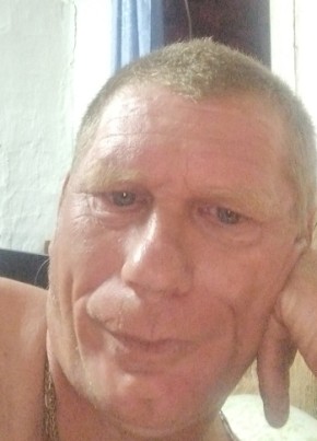 Александр из Макушино 46 лет