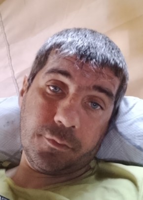 Василий из Владивостока 42 года