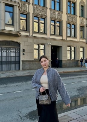 соня, 18, Россия, Москва