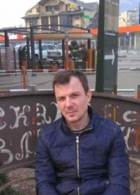 Армен из Горячеводския 48 лет