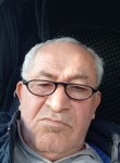 Mustafa, 61  , Paris