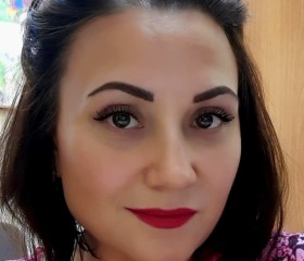Elmira, 36, Chita