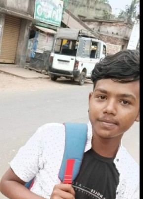 SANTANU DAS, 19, India, Kuchaiburi