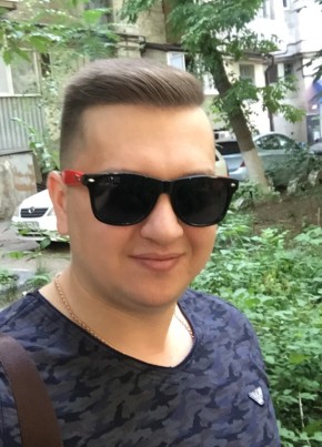 Макс, 35, Россия, Суровикино