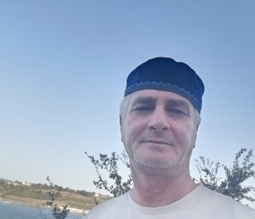 Roman, 50, Kurgan