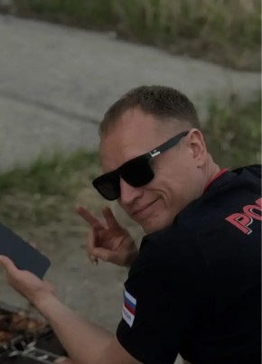 Алексей из Бердска 44 года
