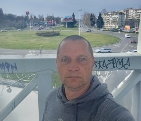 Aleksandr, 47, Burgas