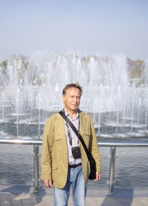 Пётр, 72, Россия, Москва