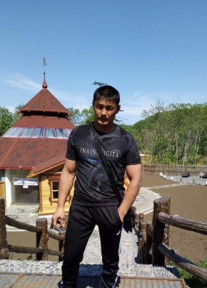 Дмитрий, 42, Россия, Южно-Сахалинск