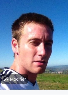Thomas, 31, République Française, Rodez