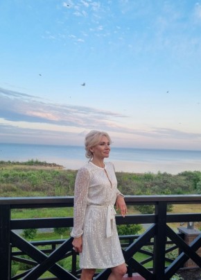 Ирина из Новосибирска 50 лет