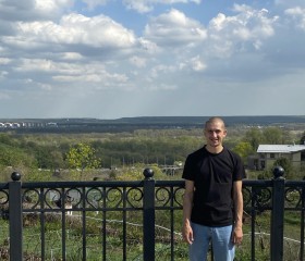 Aleksandr, 27, Aleksandrov
