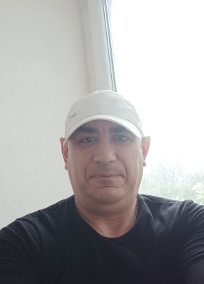 Lyubomir, 49, Република България, Сливница