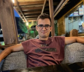 Özay, 20, Amasya