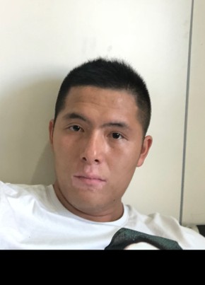 朱欢根, 32, 中华人民共和国, 金乡