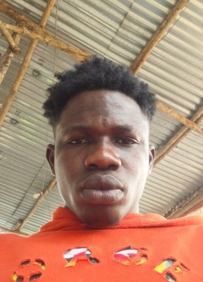 Claude, 23, République Togolaise, Lomé