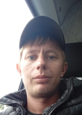 Константин, 32, Россия, Сургут