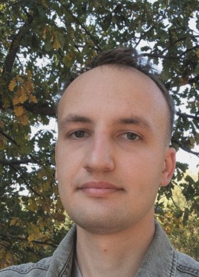 Павел из Волгограда 26 лет
