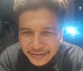 Rbhoy, 41, Santa Rosa