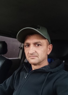 Алексей Астапчук из Москвы 44 года