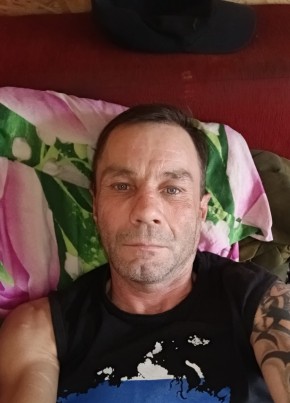 Саша из Мамонтово 47 лет