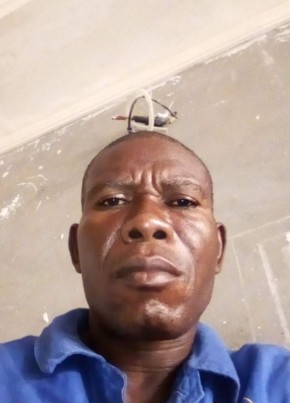 Mayanga Franck, 58, Congo, Kinshasa
