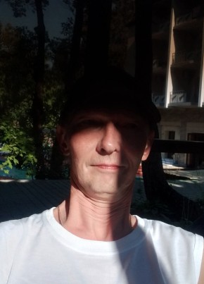 Дмитрий из Екатеринбурга 47 лет