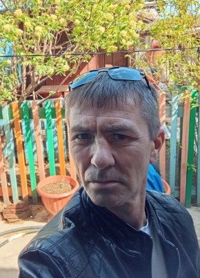 Александр из Кокуя 46 лет