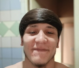 Mukhammad, 23, Tashkent