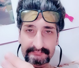 Soha Khordadzadh, 45, Bojnurd