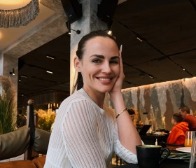 Yulya, 29, Vawkavysk