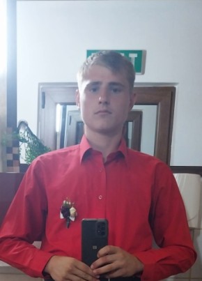 Lucian, 18, Romania, București