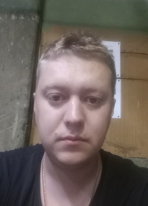 Роман, 34, Россия, Череповец