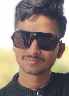 Chetan, 24, India, Dondaicha
