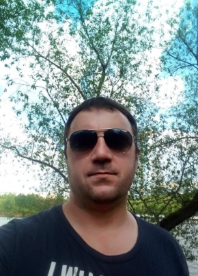 Oleg, 41, Russia, Moscow