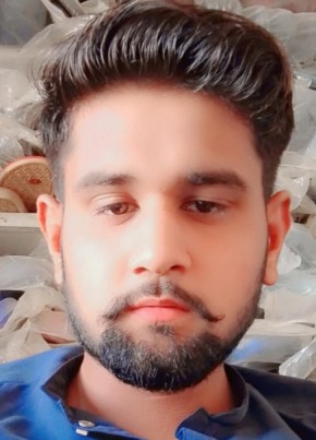 Abdul Rehman из کراچی 18 лет