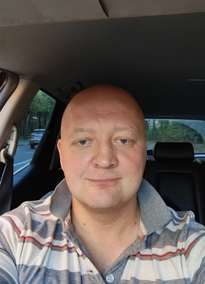 Sasha, 41, Russia, Saint Petersburg