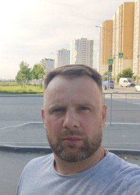 Максим, 42, Россия, Губкинский