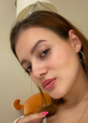 Elizaveta, 21, Russia, Moscow