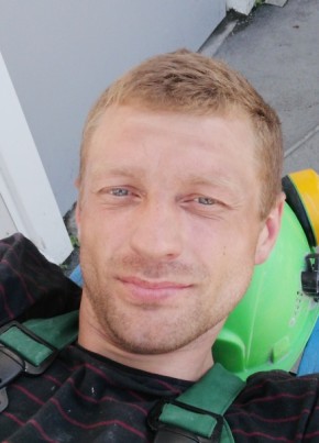 Евгений Коробкин, 34, Россия, Кондопога