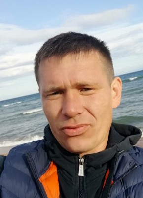 Дмитрий, 37, Россия, Гусиное Озеро