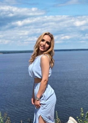 Илона из Краснодара 25 лет